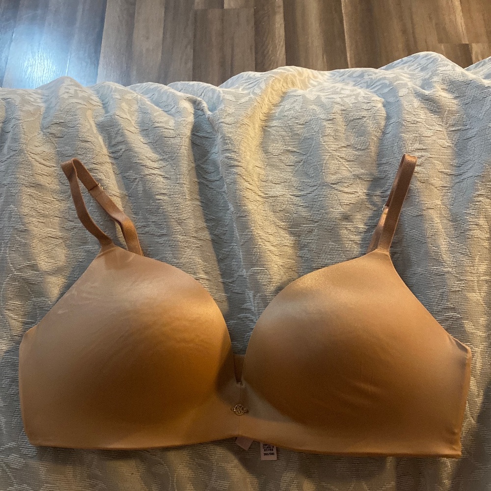 Victoria Secret No Wire 36DD